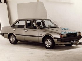 Toyota Carina III (A60) Седан 1982 – 1988